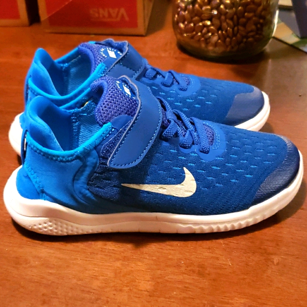 Nike Free Kids Shoes Size 13.5